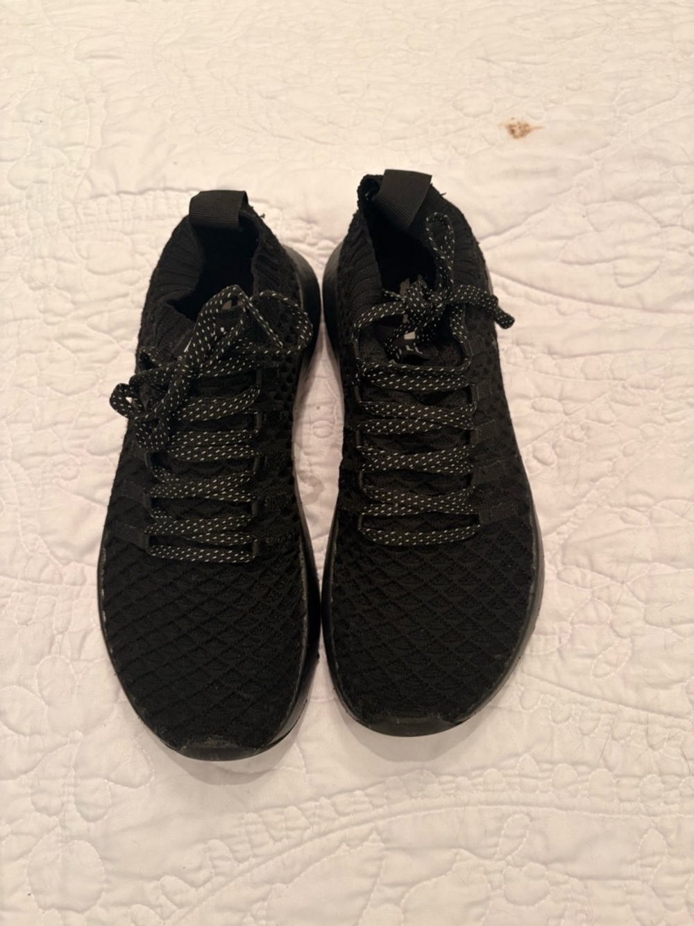 NOBULL Black Knit sneakers with Reflective Dotted Laces